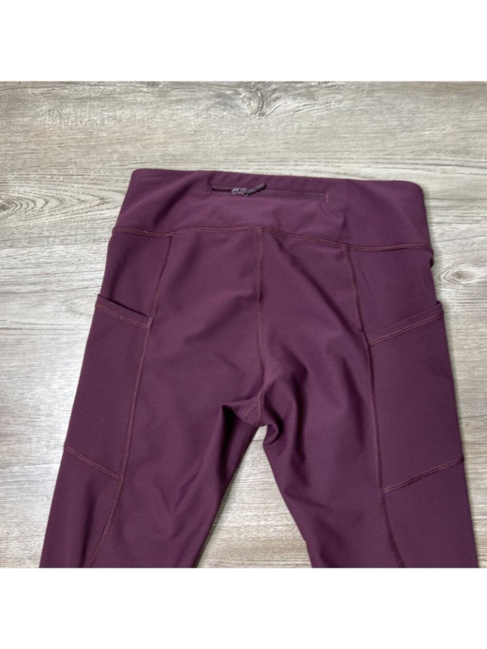 Lululemon Tight Stuff High Rise‎ Tight 24 Inch Inseam Womens 6 Dark Adobe - Picture 13 of 16